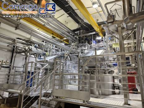 Cozinhadores tachos encamisado com plataforma bombas v�lvulas para coberturas caldas recheios molhos