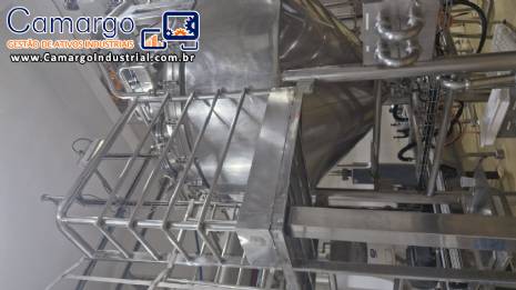 Tanque pulm�o misturador encamisado em inox com agitador 2000 litros