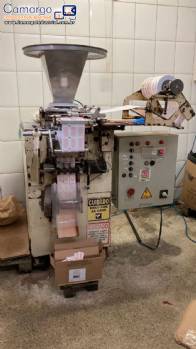 Sacheteira envasadora para a��car com 3 vias Paludo